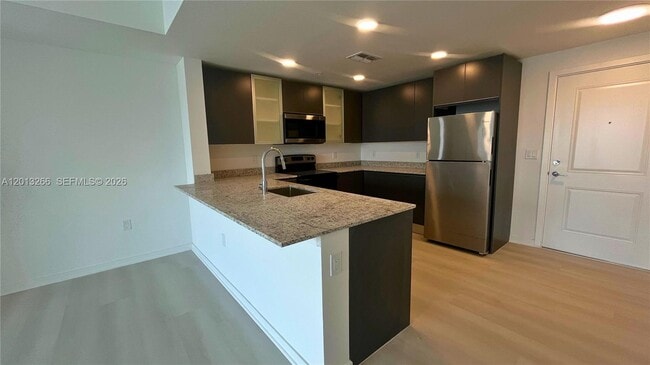 Building Photo - 5579 Millenia Park Blvd