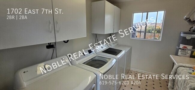 Building Photo - 1702 E 7th St