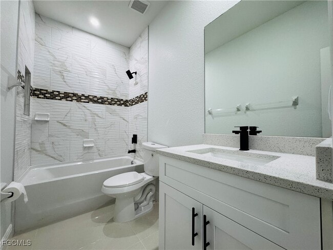 Building Photo - 3948 20th St W