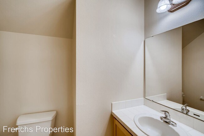 Building Photo - 3 br, 2.5 bath House - 18965 108th LN SE