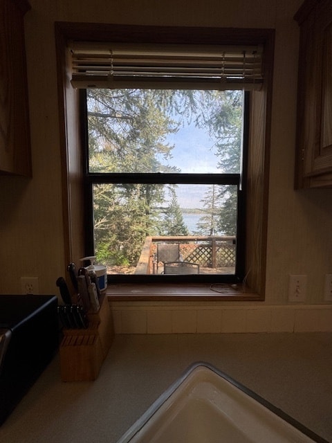 Building Photo - 1258 Island Dr