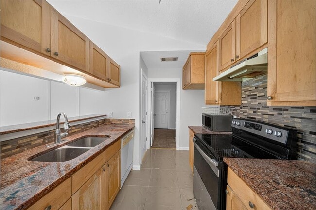 Building Photo - 339 Fantail Loop