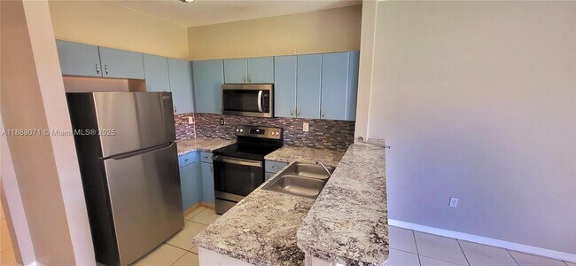 Building Photo - 12263 SW 214 Ln
