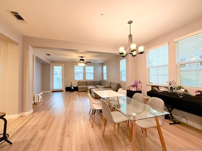 Building Photo - 11124 Morningstar Pl