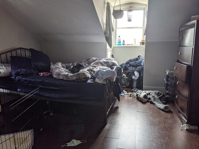 Building Photo - 44 Highland St