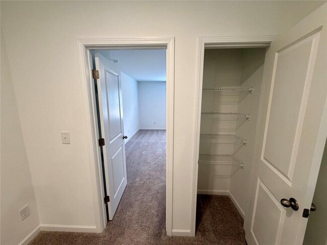 Building Photo - 5333 Frontier Ct