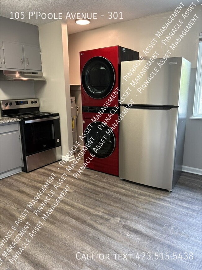 Building Photo - 105 P'Poole Ave