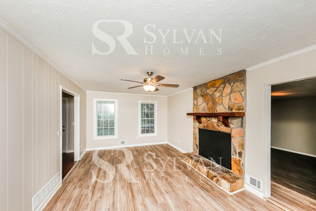 Building Photo - Living where You Love is Good for your Heart!