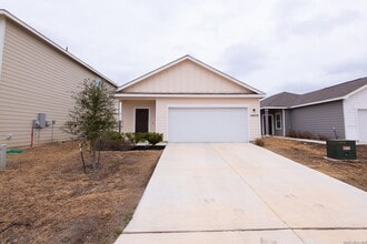 Building Photo - 14423 Bonito Loop