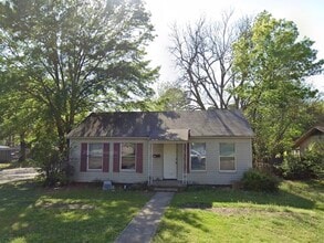 Building Photo - 4101 Magnolia St