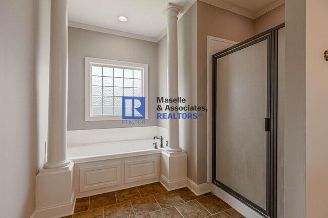 Building Photo - 3 Bed/2 Bath Home in Reservoir East of Brandon