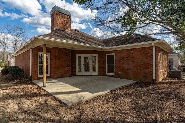 Building Photo - 1223 Berwick Rd