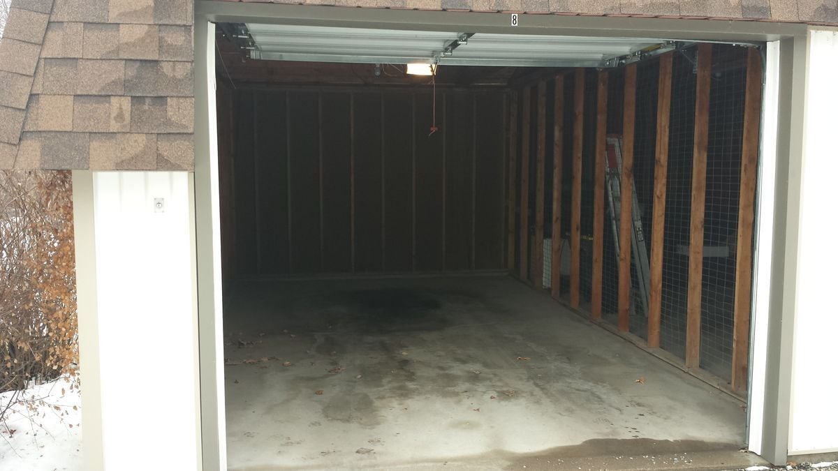 Building Photo - 2796 Willow Dr