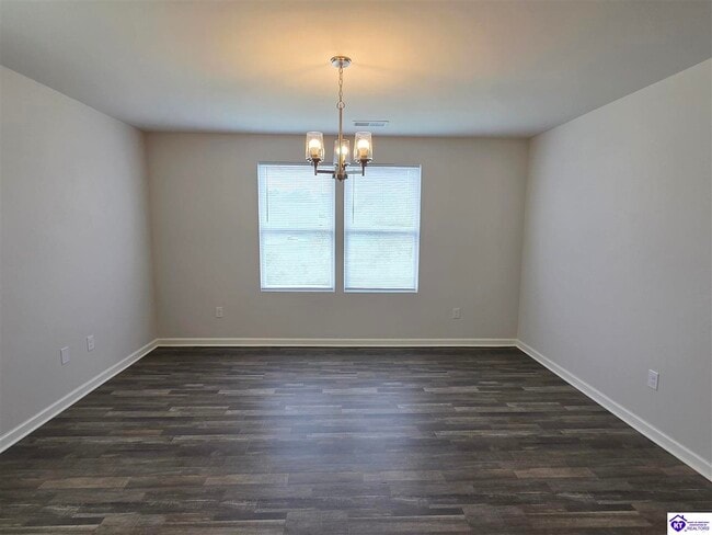 Building Photo - 132 Elegance Wy