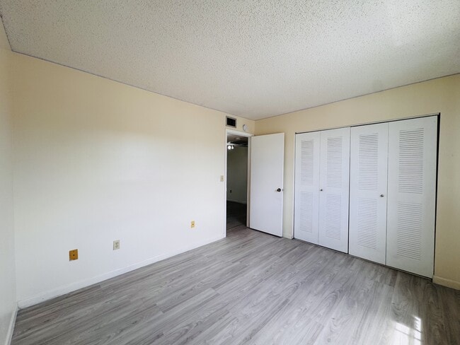 Building Photo - 1149 Independence Trail
