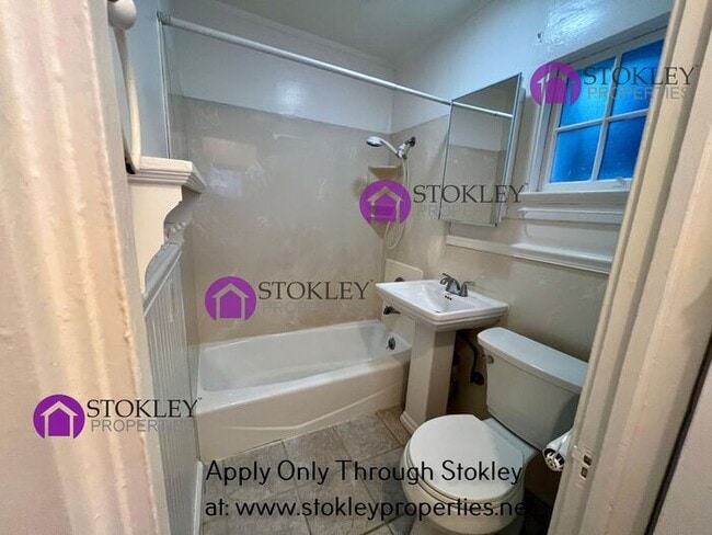 Building Photo - 508 F St