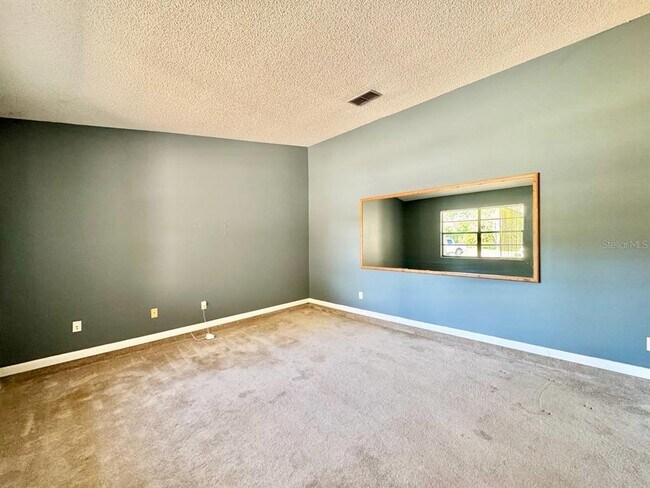 Building Photo - 3195 Chamblee Ln