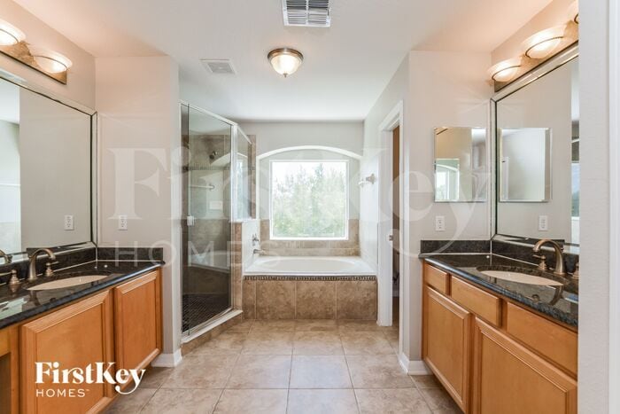 Building Photo - 1536 Plantation Pointe Dr