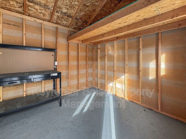 Building Photo - 4727 Arrowhead Way