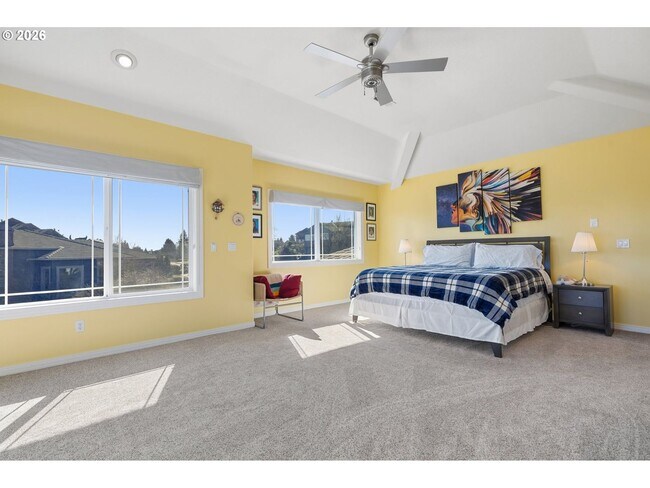 Building Photo - 13923 SW Mistletoe Dr