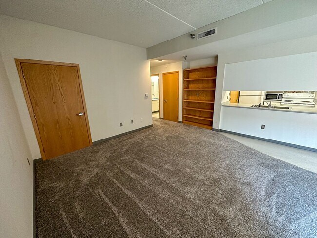 Interior Photo - 244 Hyland