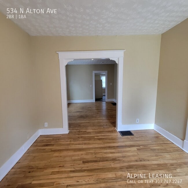 Building Photo - 534 N Alton Ave