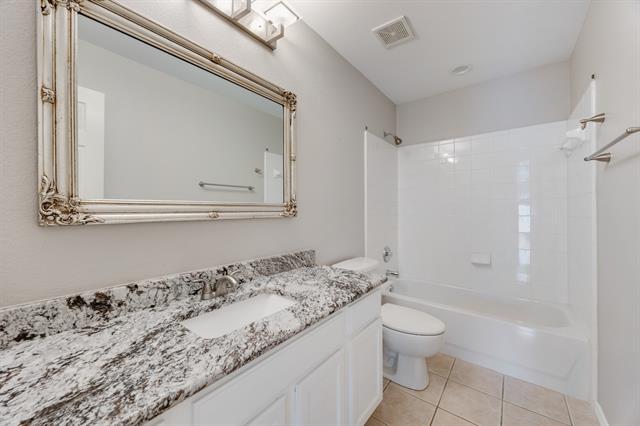 Building Photo - 2271 Fieldcrest Dr