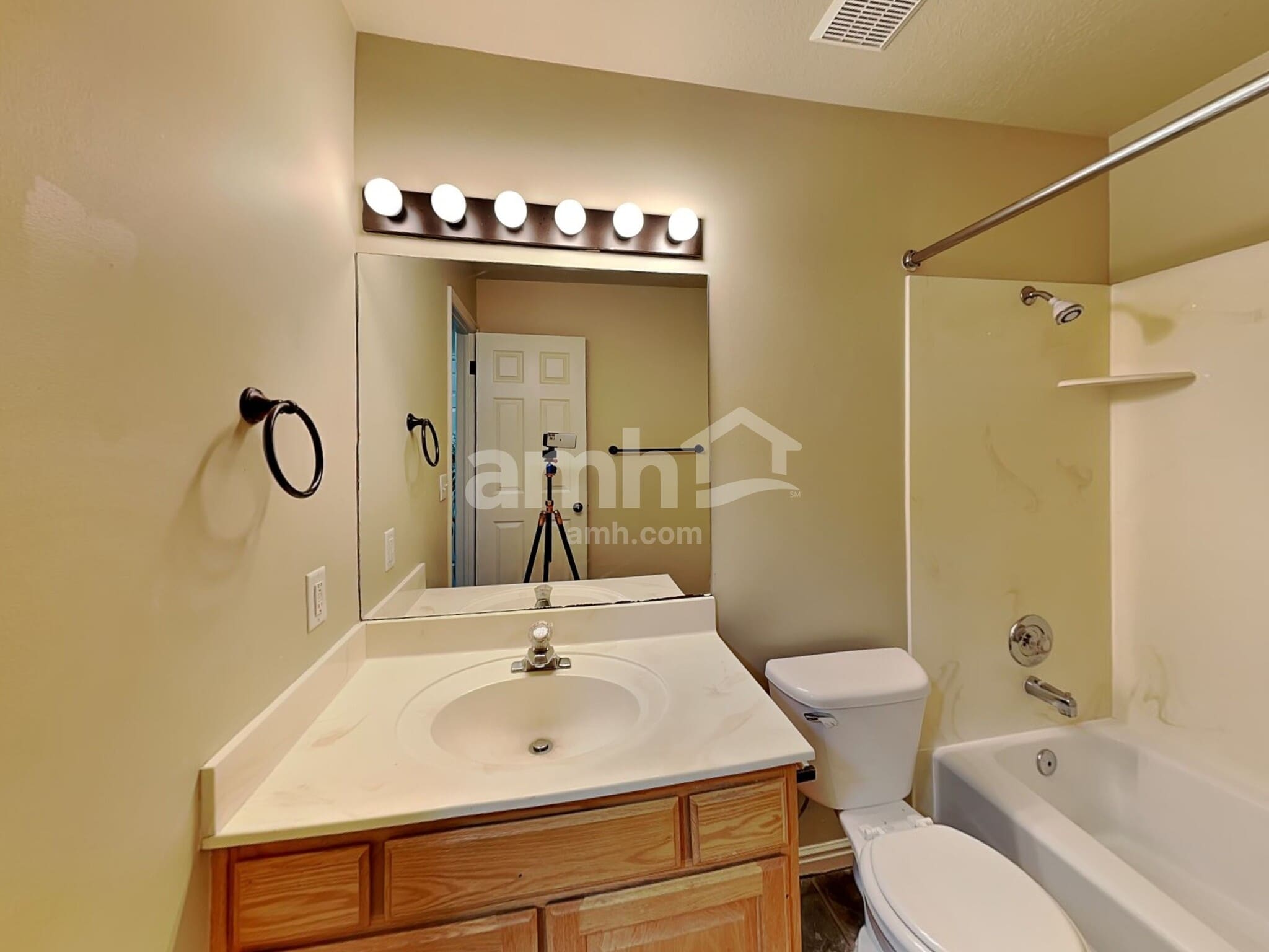 Building Photo - 3804 W 5625 S