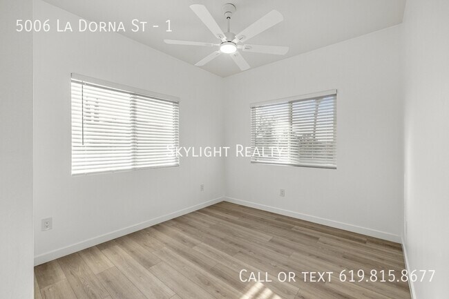 Building Photo - 5006 La Dorna St