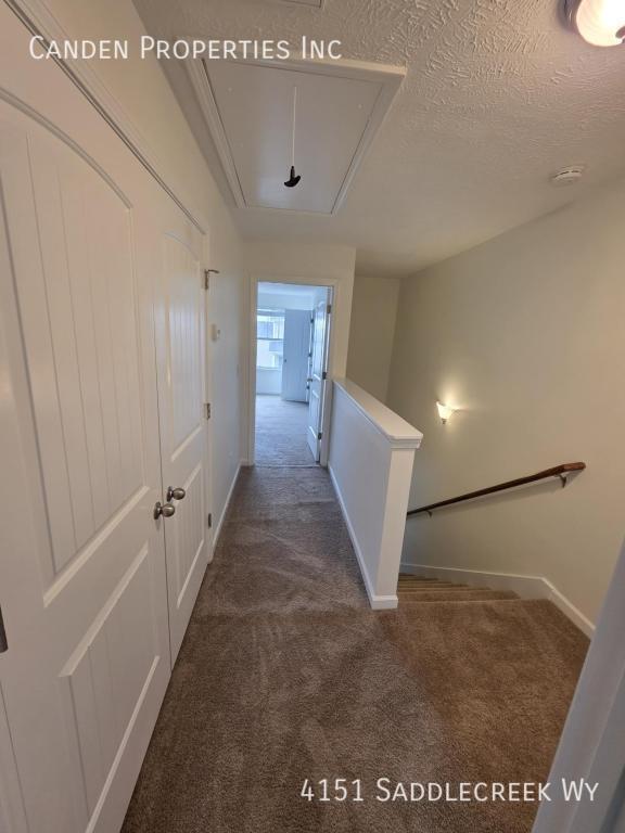 Building Photo - 4151 Saddlecreek Wy