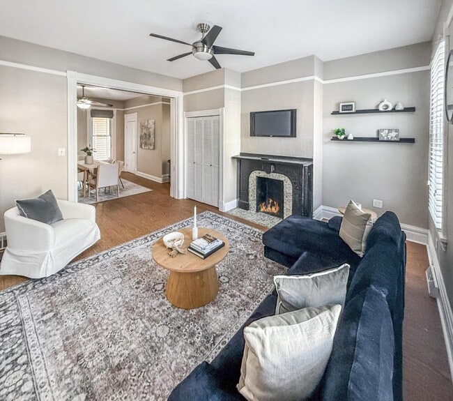 Building Photo - 715 N Beatty St