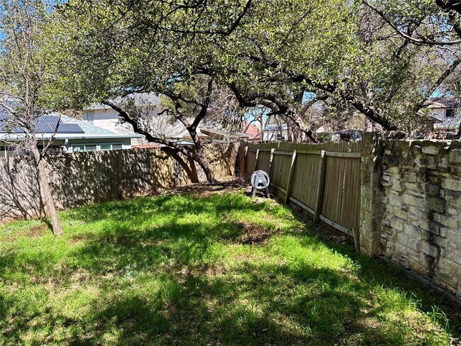 Building Photo - 2707 Buckeye Trail