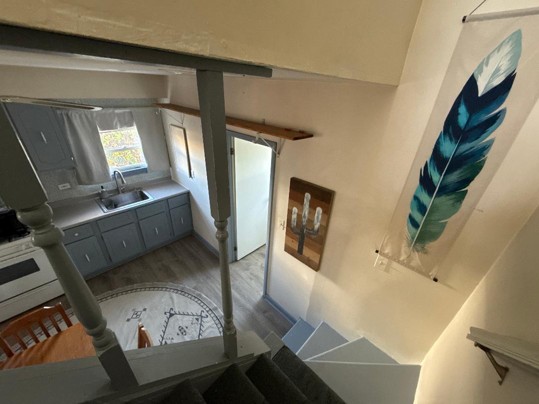 Building Photo - 53 Edgewater ave