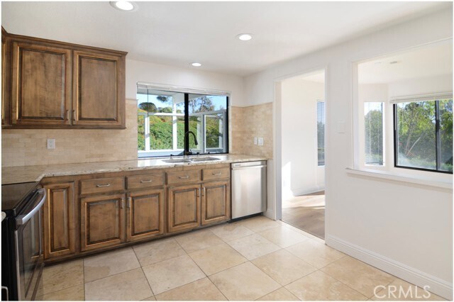 Building Photo - 2119 Calle Ola Verde