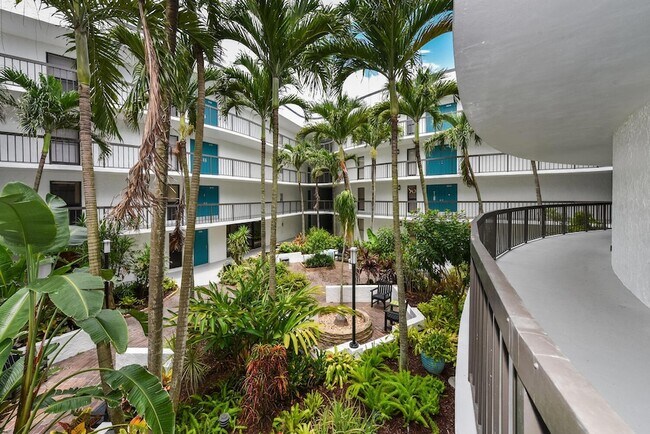 Building Photo - 1357 NE Ocean Blvd