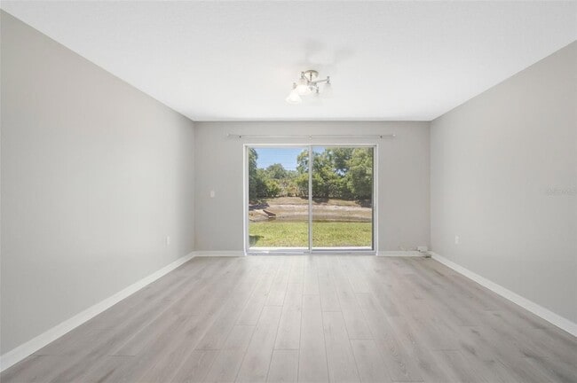 Building Photo - 6831 Dartmouth Hill St