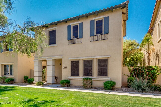 Building Photo - 3481 S Bluejay Dr