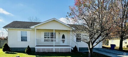 Building Photo - Adorable rancher