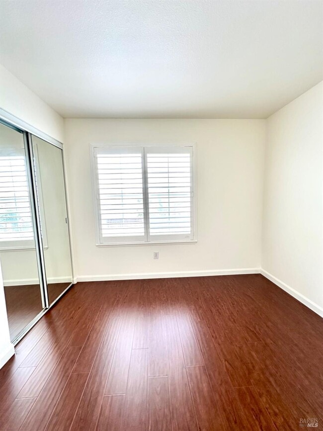 Building Photo - 622 Stonehenge Dr