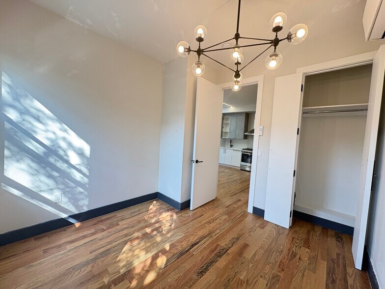 Building Photo - 604 Palisade Ave