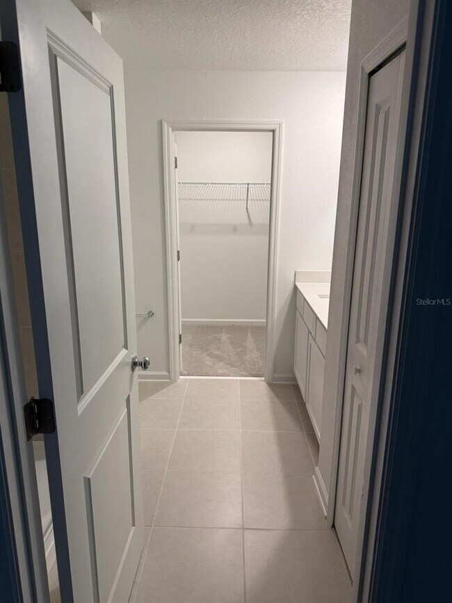 Building Photo - 3466 Howell Dr