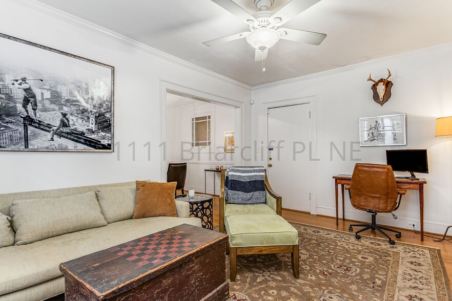 Building Photo - 1111 Briarcliff Pl NE