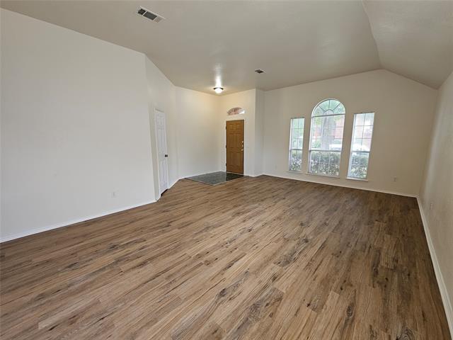 Building Photo - 4320 Palmdale Dr
