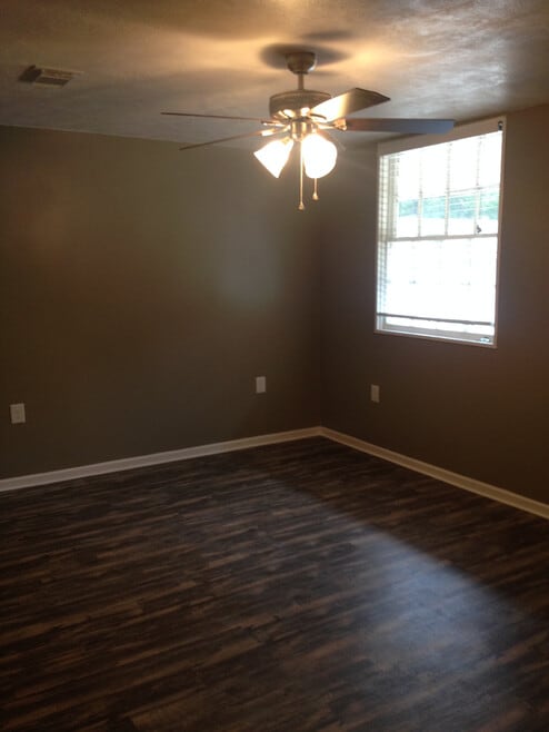 Building Photo - 1362 Pitkin Rd