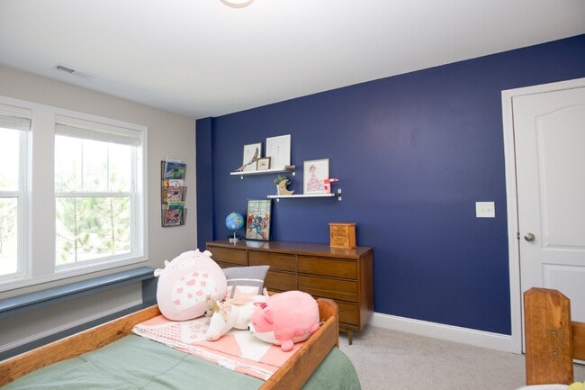 Building Photo - Spacious 5-Bedroom Home with 3 Full Bathrooms in Carthage, NC - Perfect for Your Family!