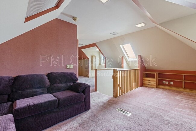 Building Photo - 4047 Wyandot St