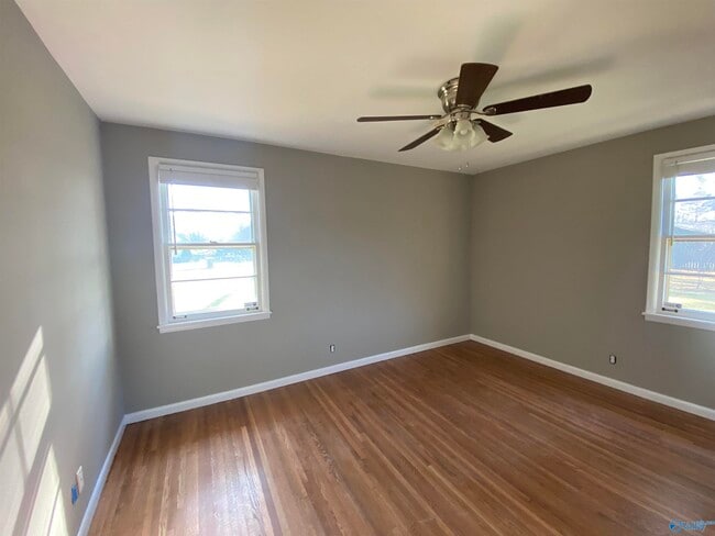Building Photo - 6407 Robinhood Ln NW