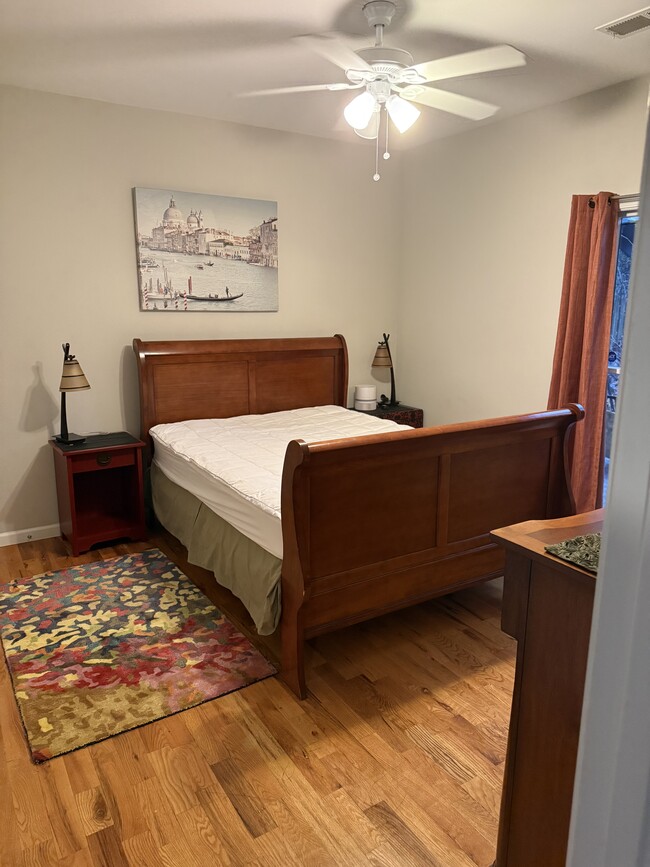 Building Photo - 118 Tarpon Trail SE