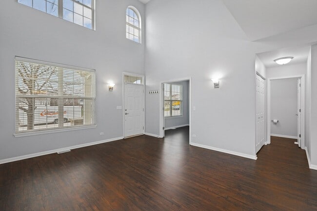 Building Photo - 1876 Bluestem Cir