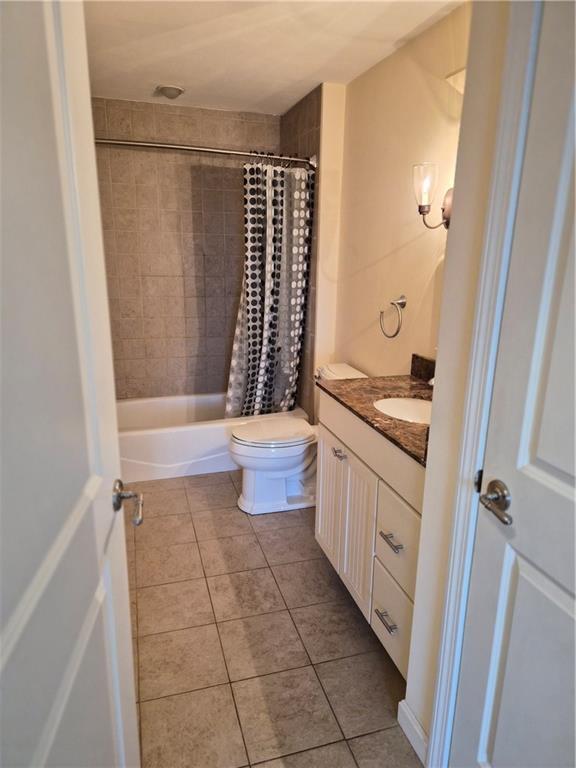 Building Photo - 114 Granite St